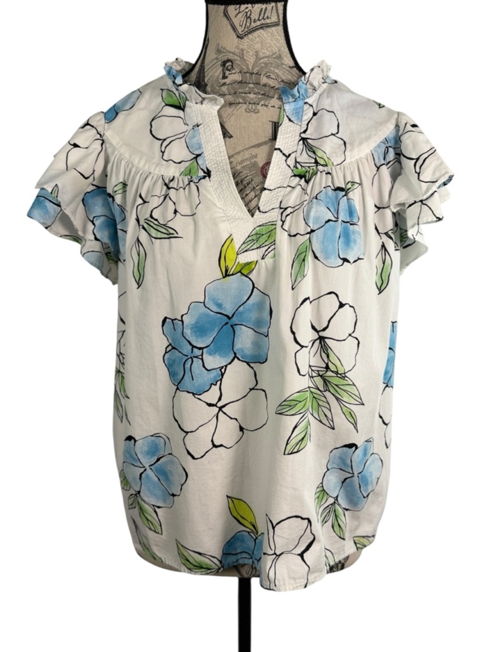 Marc New York White Cotton Floral V-Neck Ruffle Sleeve & Blue Flowers Top Size M